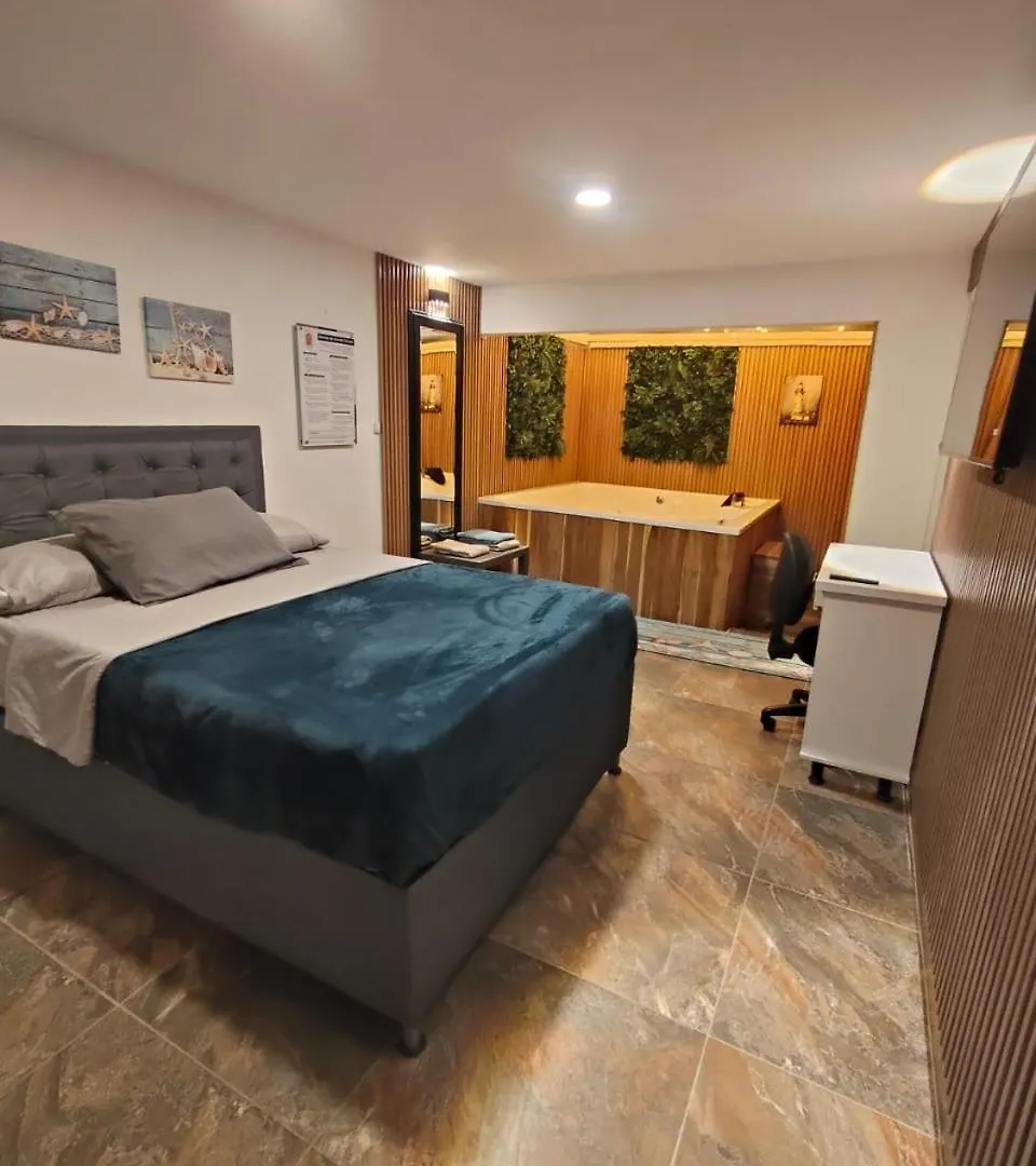 Glam House Hotel location